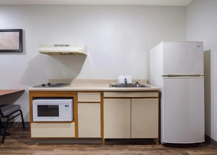 Woodspring Suites Augusta Riverwatch